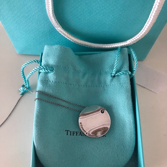 Tiffany & Co.  Notes pendant necklace - Picture 3 of 5